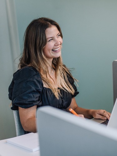 Sharp & Carter Specialist Recruitment, Candidates, Female Worker Smiling